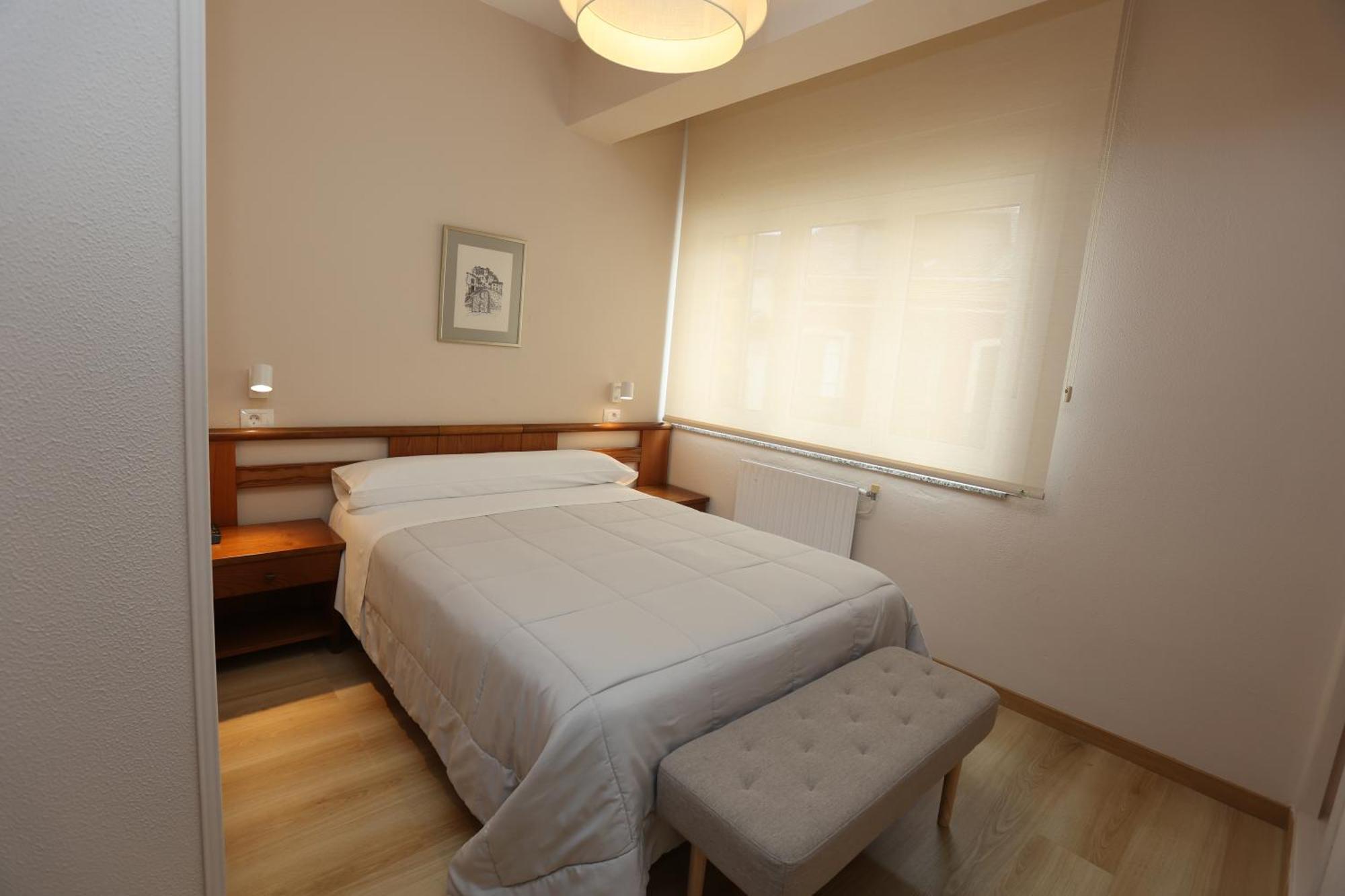 Hotel Ros Mary Ribadeo Esterno foto