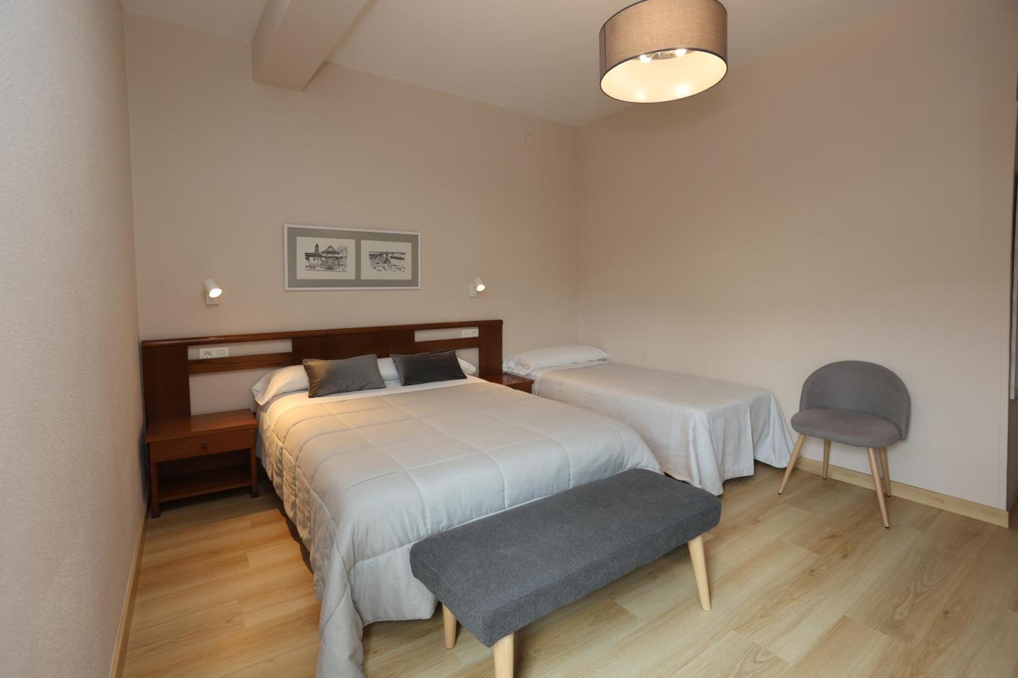 Hotel Ros Mary Ribadeo Esterno foto